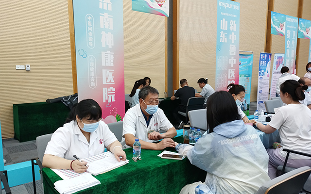 ��Ժ�μӡ������Ǻ��С��˳��ǻ�ҽ�ƽ����м��